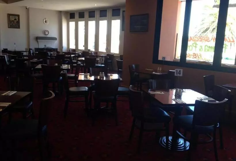 The Central Hotel Motel Lakes Entrance