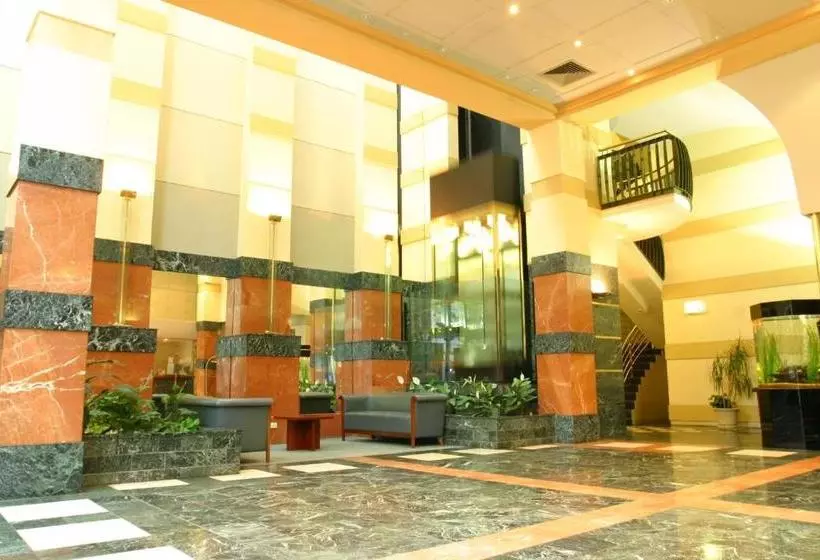 Paramount Serviced Apartments