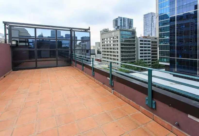 Paramount Serviced Apartments