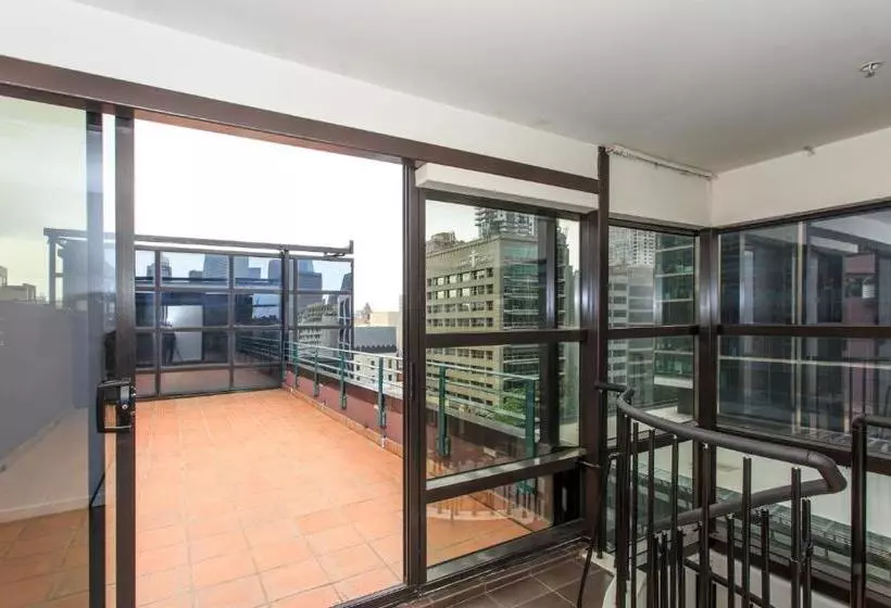 Paramount Serviced Apartments