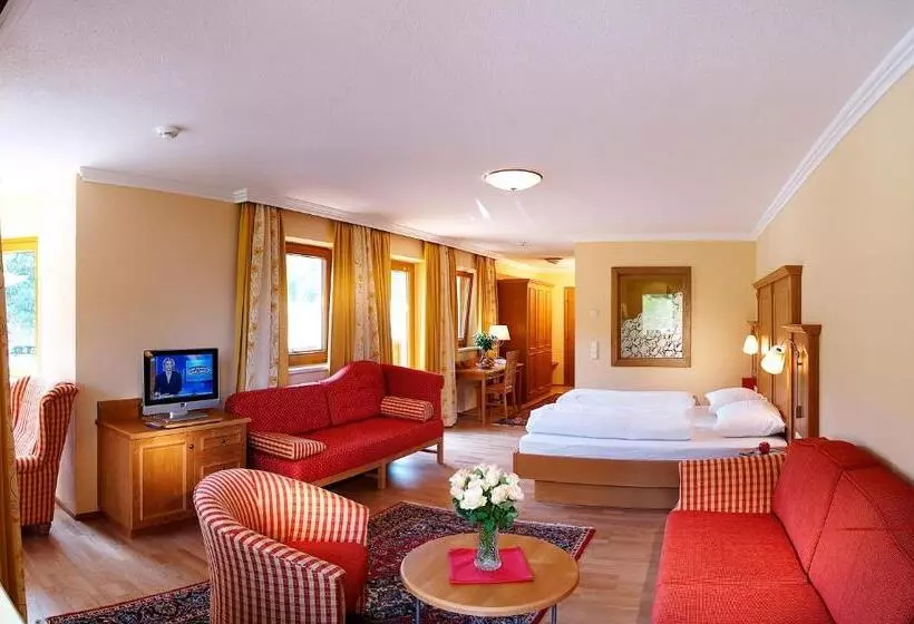 ホテル Das Pfandler