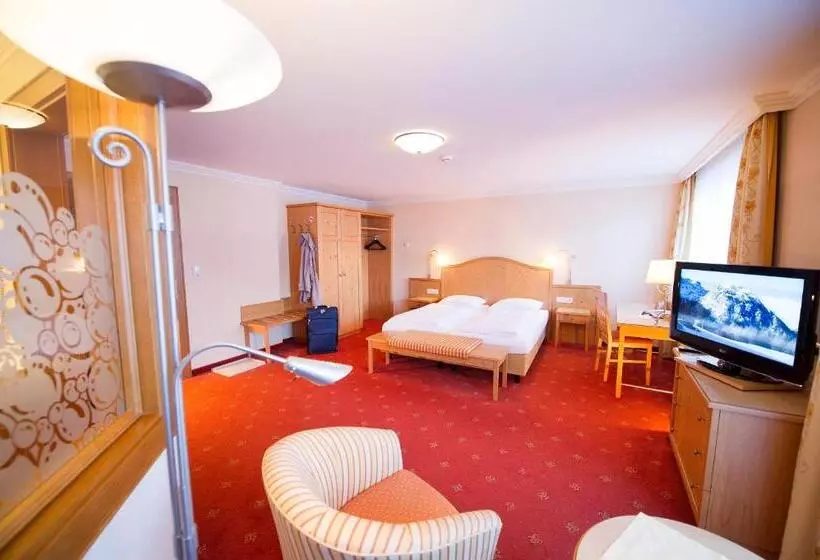 ホテル Das Pfandler