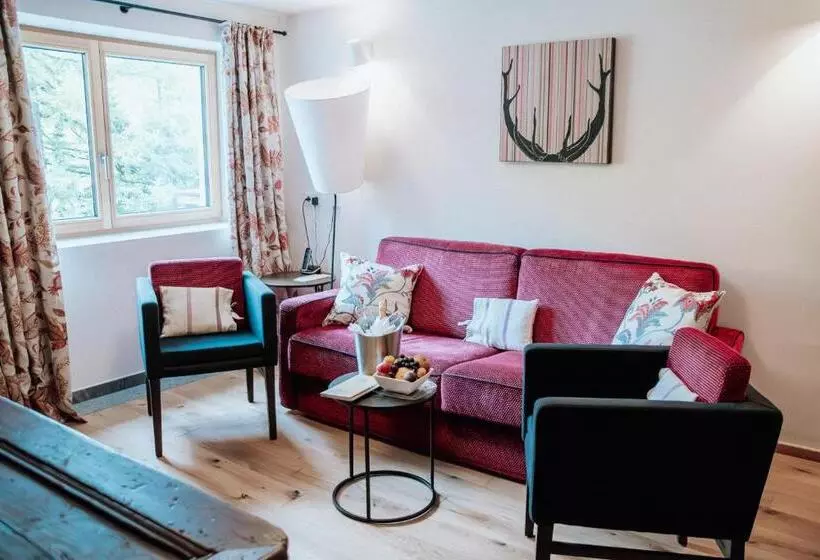 هتل Goldener Berg