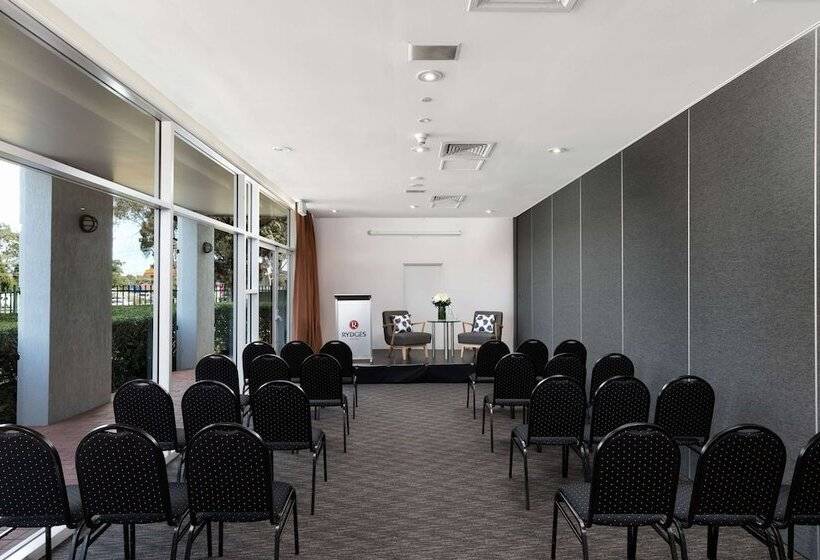 فندق Rydges Bankstown