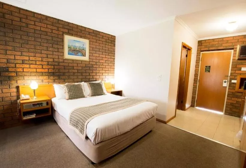 酒店 Sportslander Motor Inn