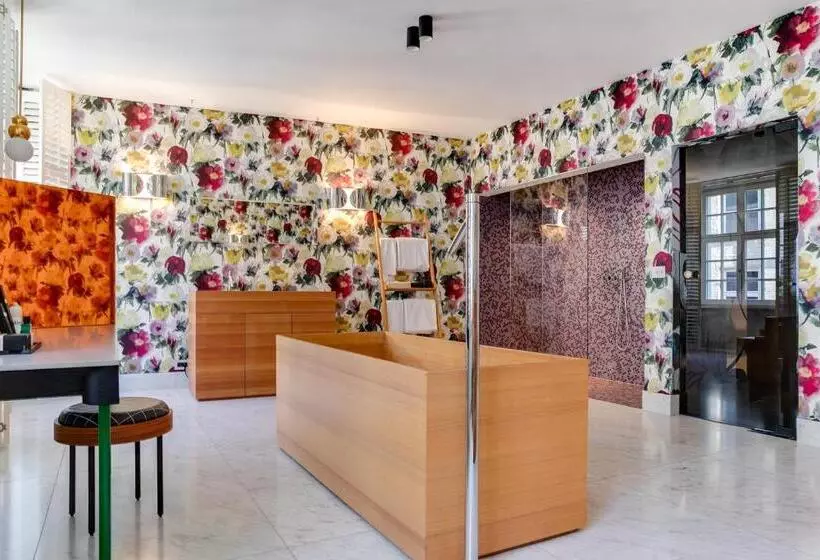 Small Luxury Hotel De Witte Lelie