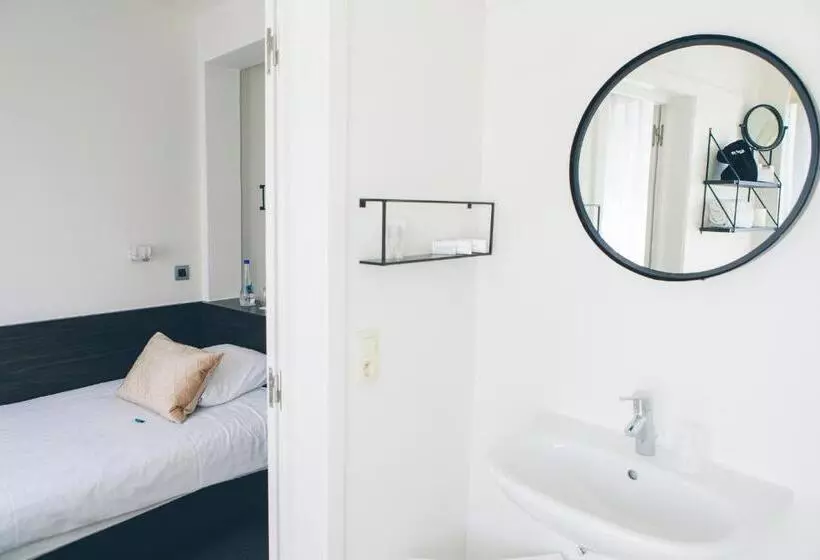 Отель Du Bassin