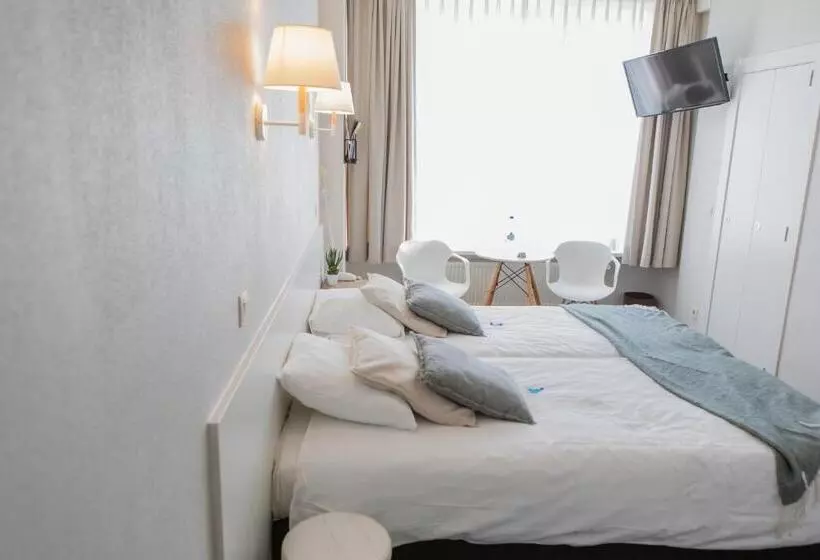 Отель Du Bassin