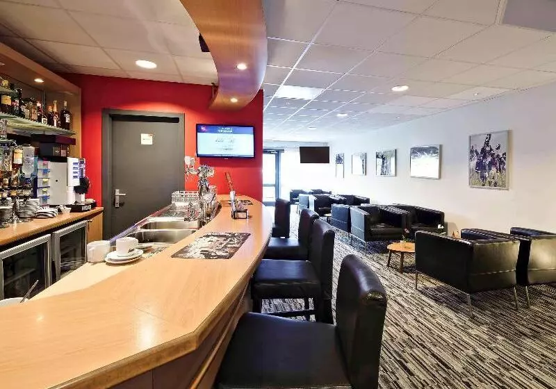 Отель Ibis Brussels Waterloo