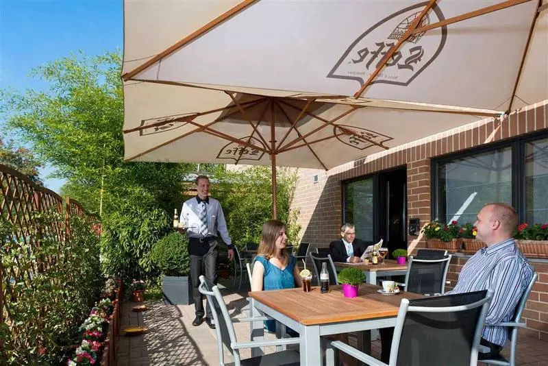 Отель Ibis Brussels Waterloo