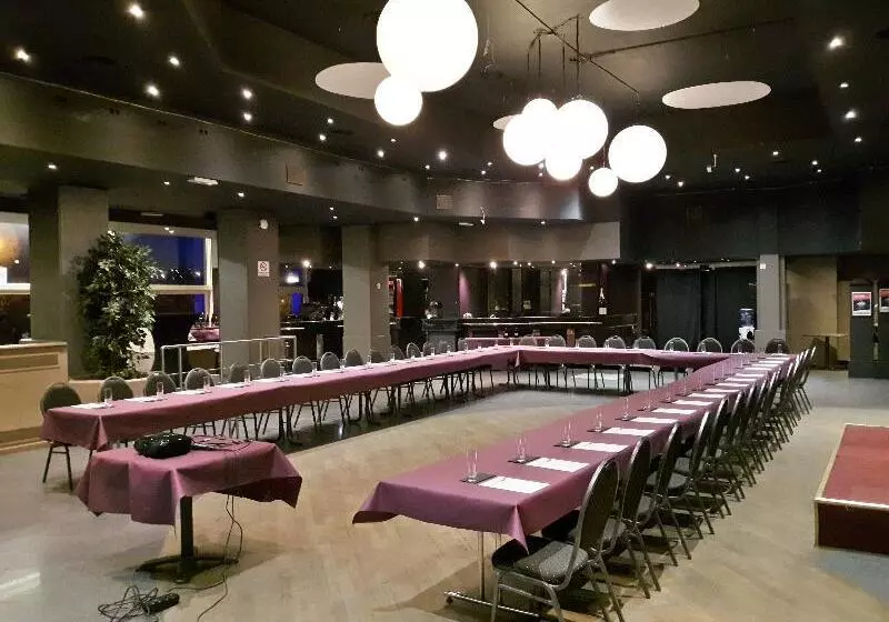 호텔 Mercure Namur