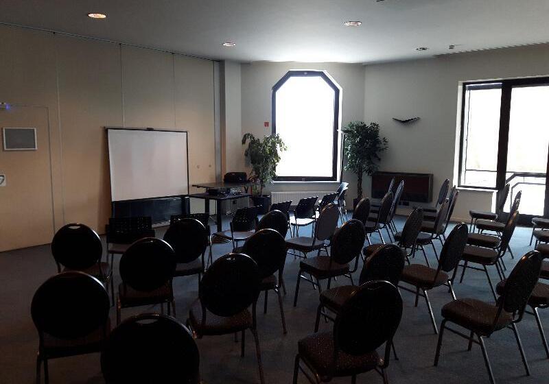 هتل Mercure Namur