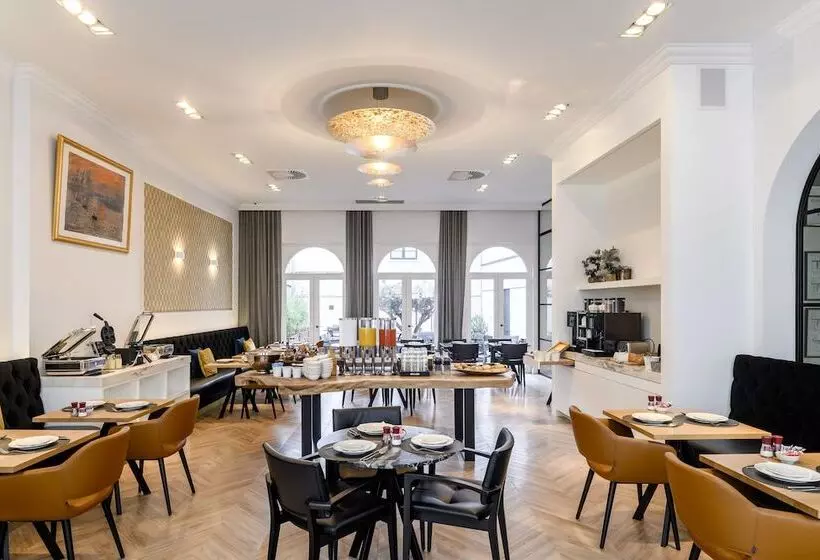 هتل Rubensgrote Markt