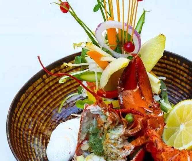 Отель The Century