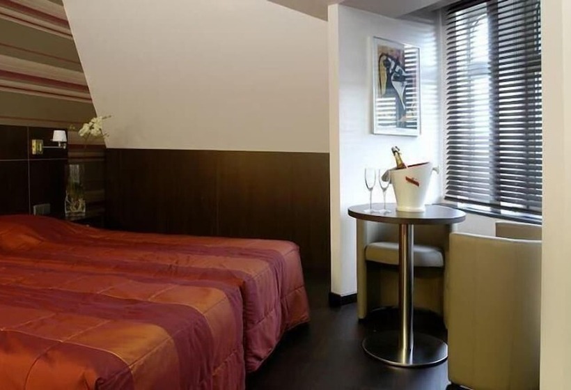 בית מלון כפרי The Century