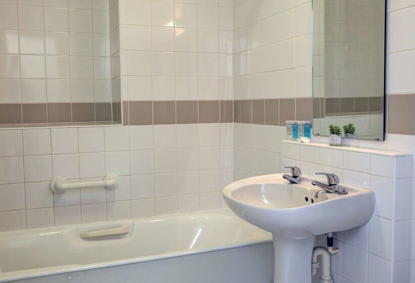 ホテル The Lansdowne, Eastbourne