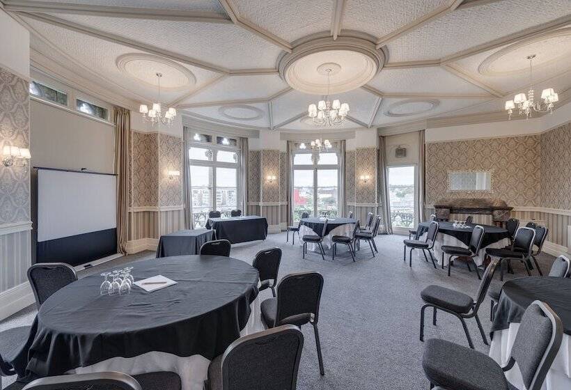 Hotel Duke Of Cornwall