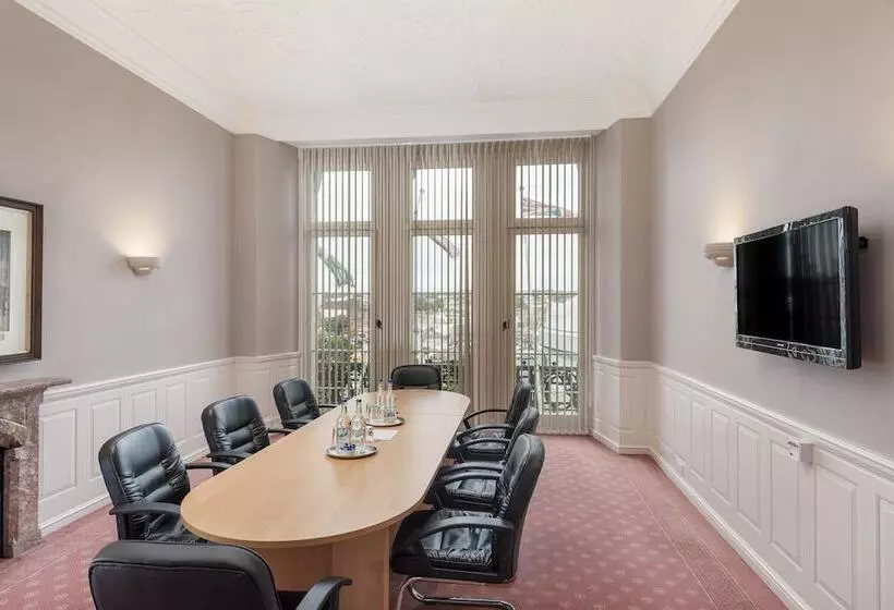 酒店 Duke Of Cornwall