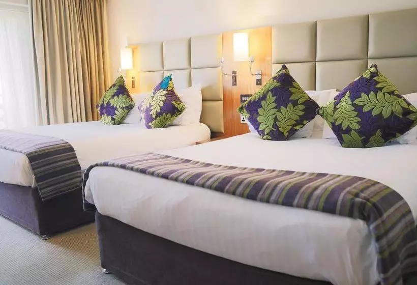 ホテル Five Lakes Resort