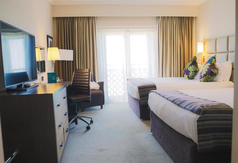 酒店 Five Lakes Resort