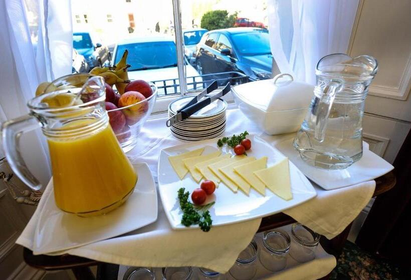 هتل The Ben Doran Guest House