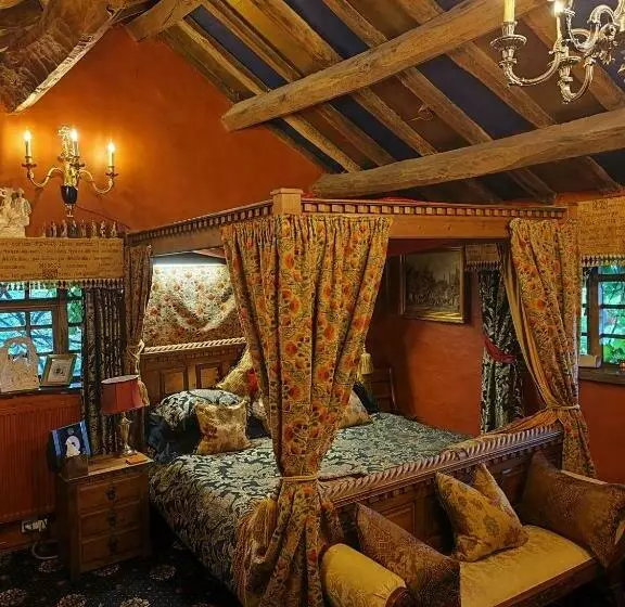 فندق Wizards Thatch Luxury Suites