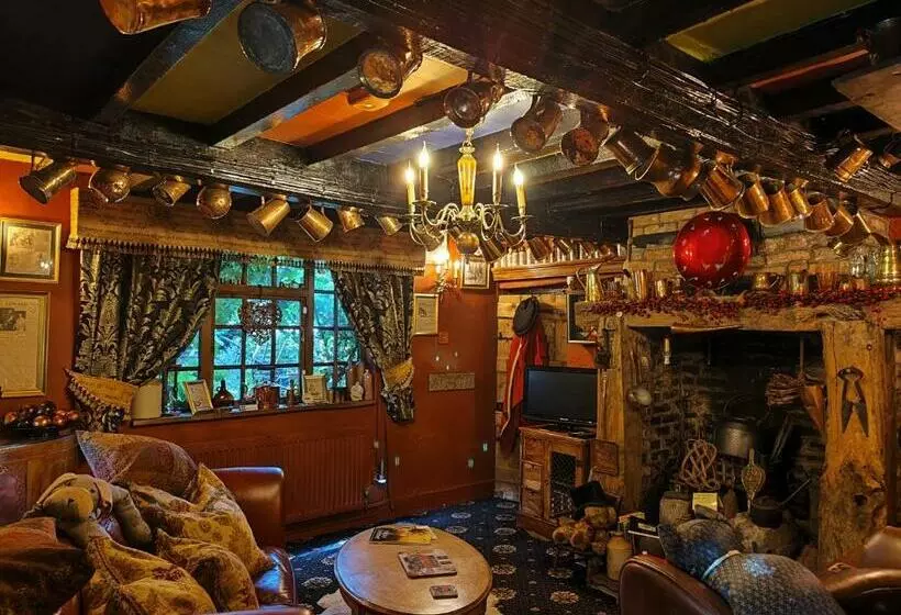 فندق Wizards Thatch Luxury Suites