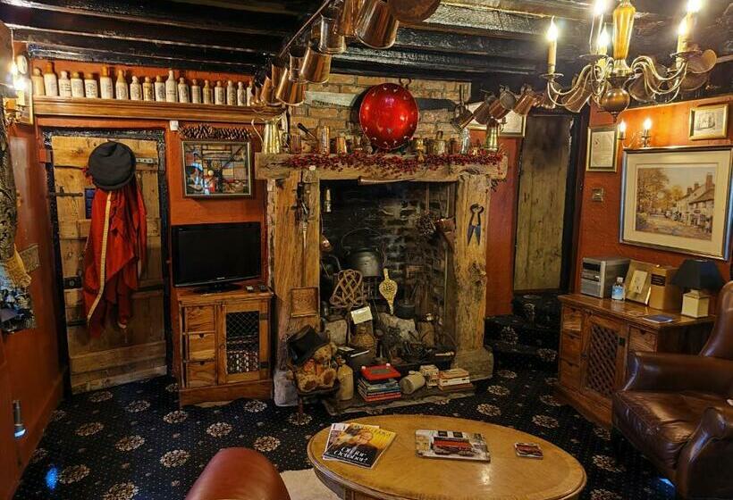 酒店 Wizards Thatch Luxury Suites