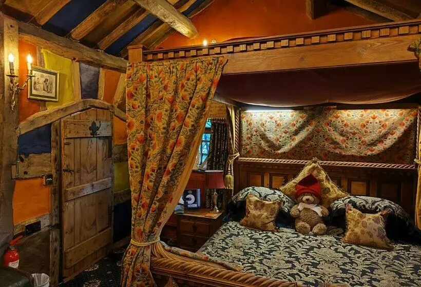 فندق Wizards Thatch Luxury Suites