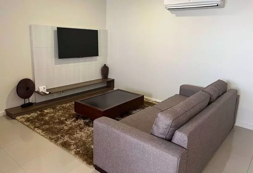 בית מלון כפרי Wyndham Golden Foz Suites