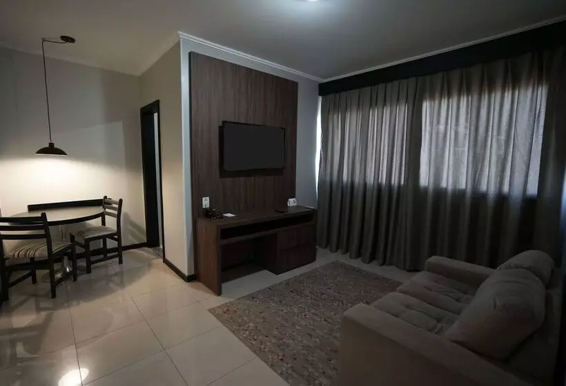 בית מלון כפרי Wyndham Golden Foz Suites