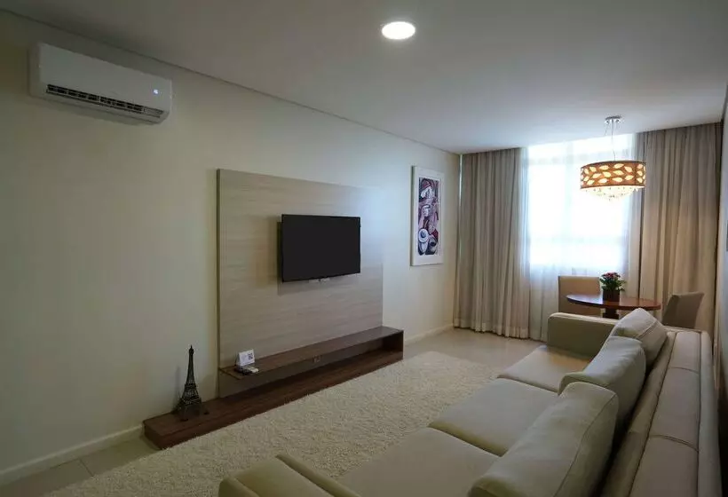 בית מלון כפרי Wyndham Golden Foz Suites