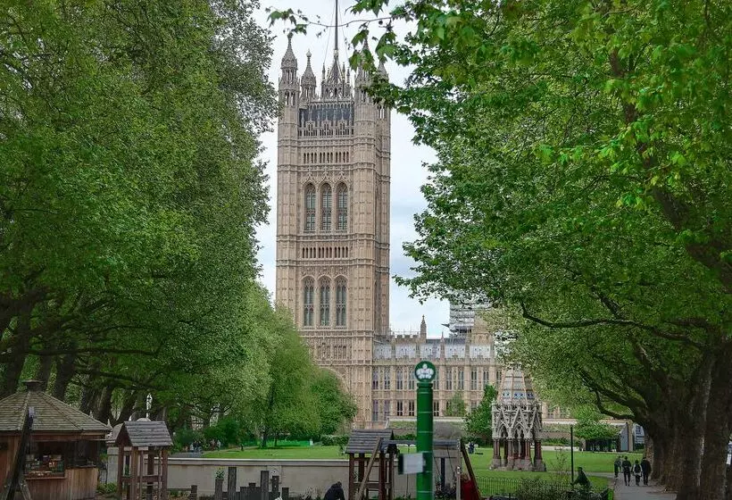 Отель Best Western Corona