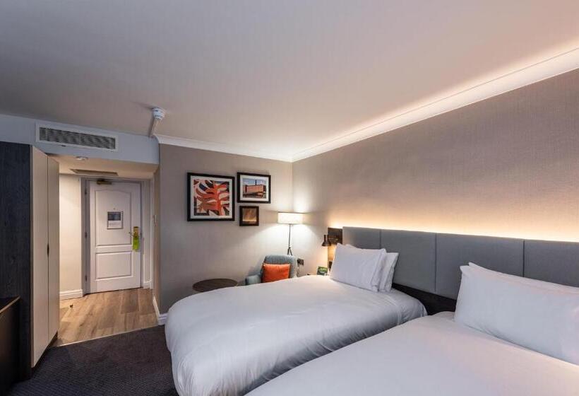 فندق Holiday Inn   Manchester   Oldham, An Ihg