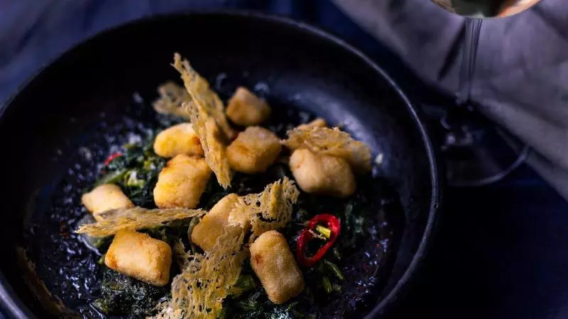 酒店 Crown And Castle