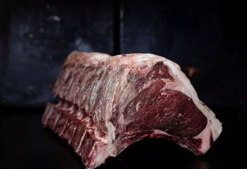 酒店 Crown And Castle