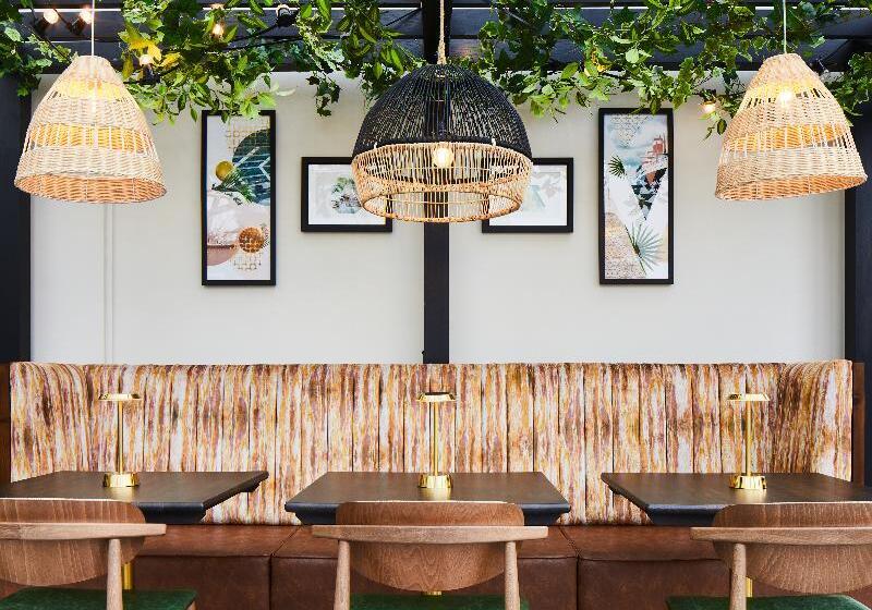 هتل Leonardo Royal Southampton Grand Harbour