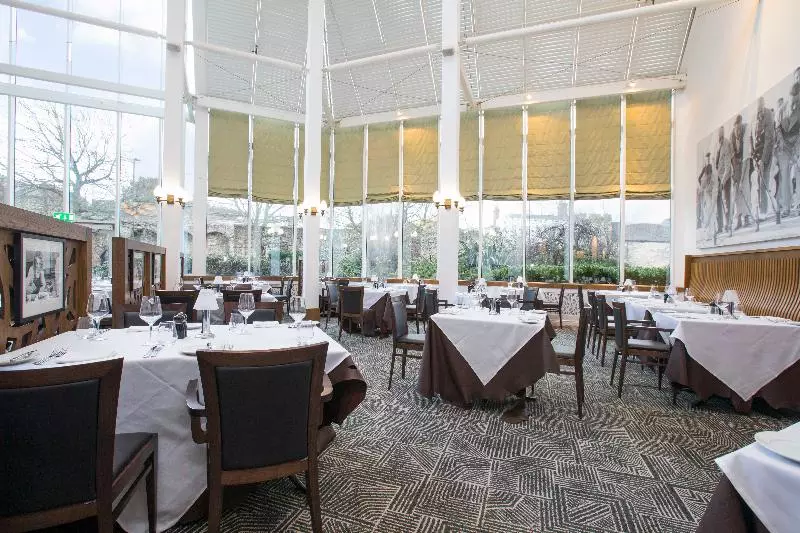 酒店 Leonardo Royal Southampton Grand Harbour