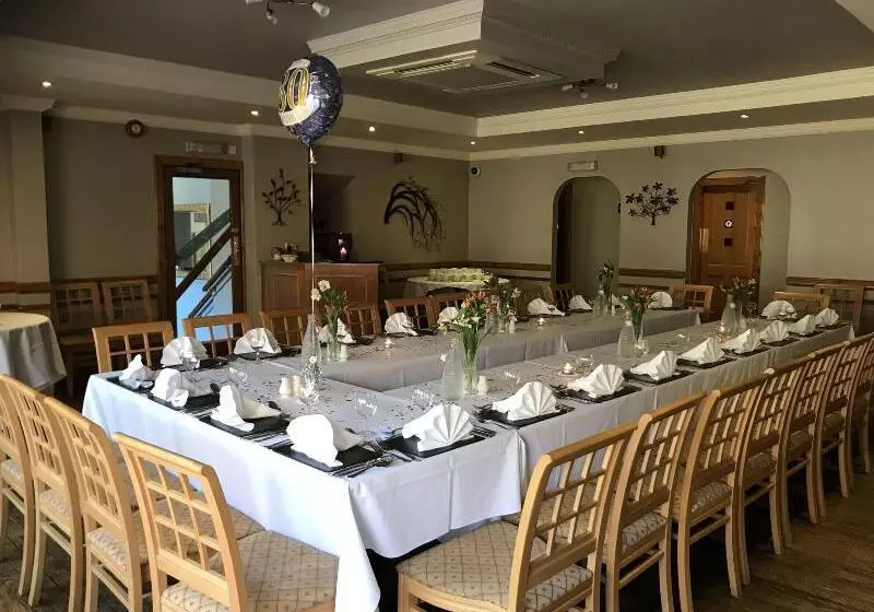 בית מלון כפרי The George