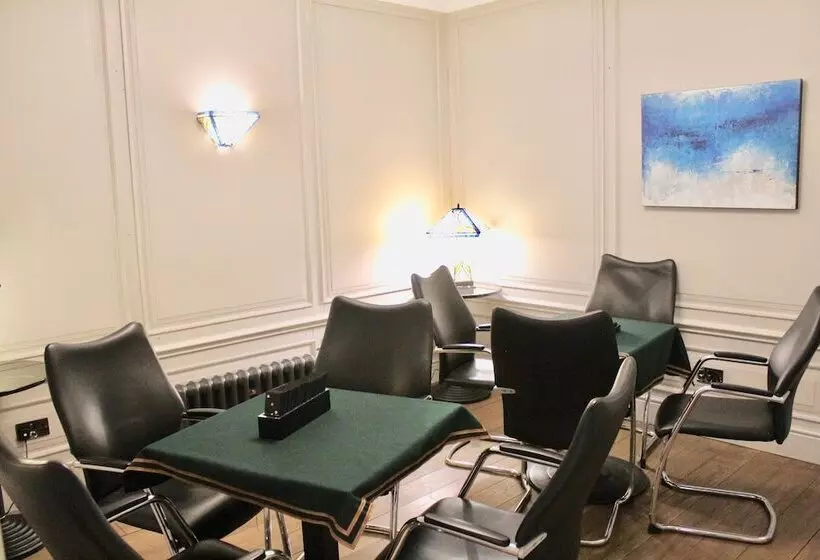 The Empire Hotel & Spa