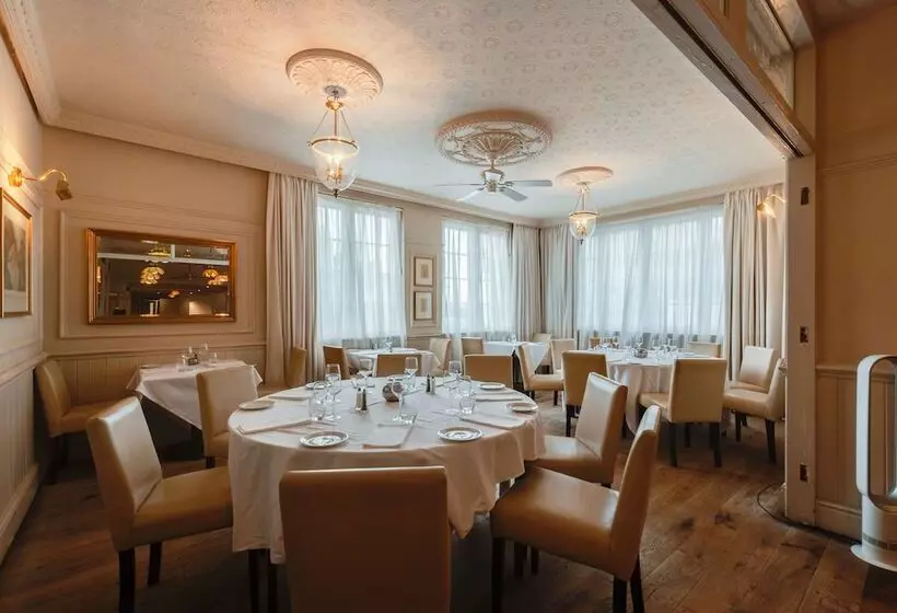 The Empire Hotel & Spa