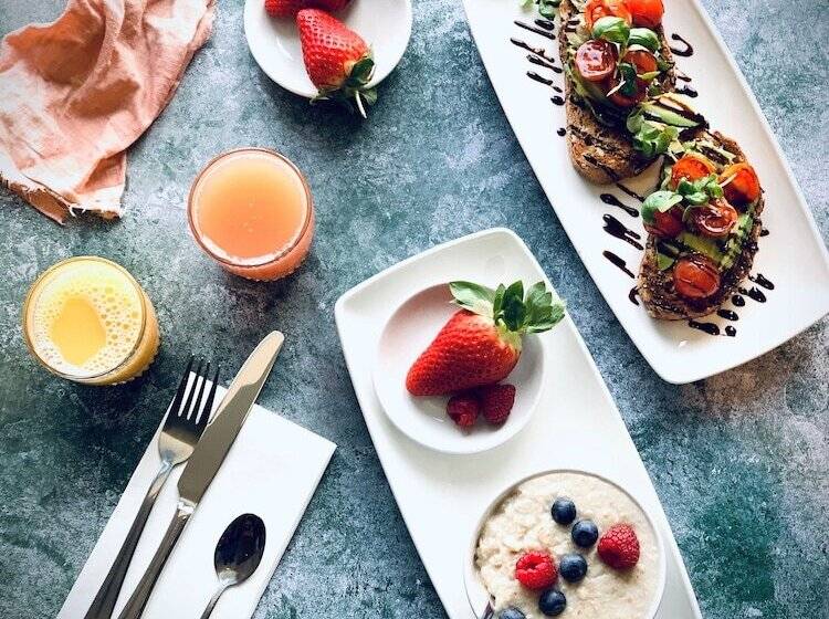 Clayton Hotel, Manchester Airport