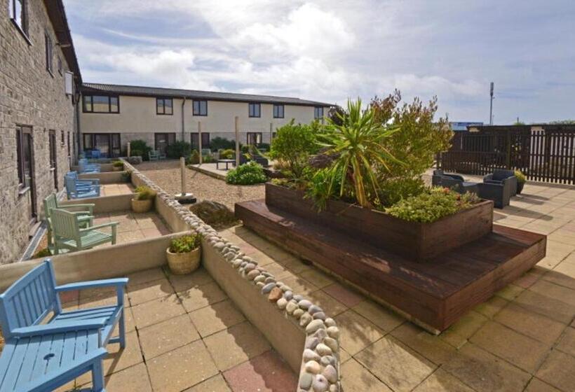 בית מלון כפרי Heights