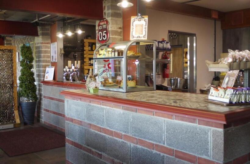 בית מלון כפרי Heights