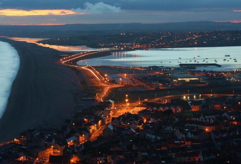 בית מלון כפרי Heights