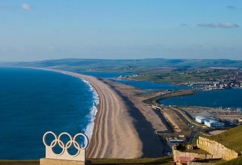 בית מלון כפרי Heights