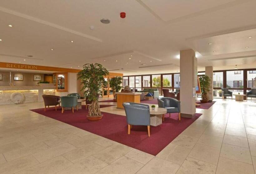 בית מלון כפרי Heights