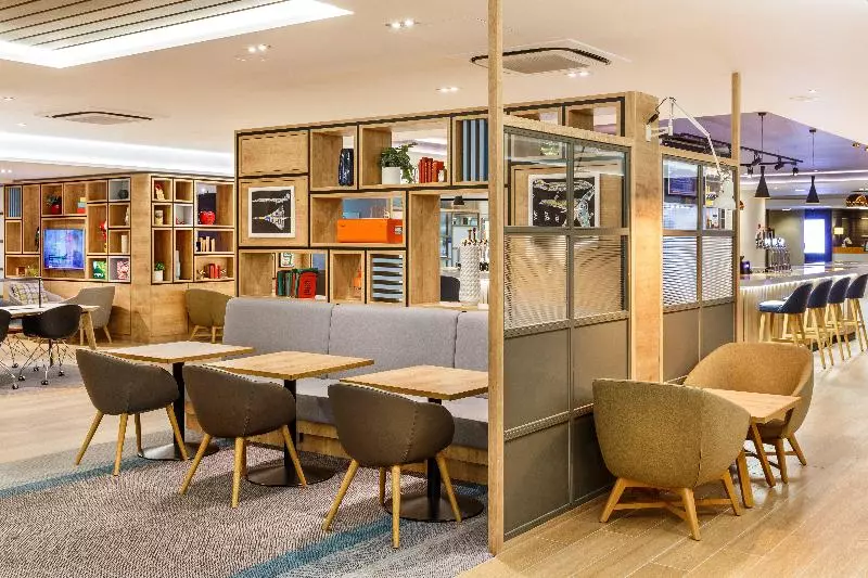 Отель Holiday Inn London Heathrow M4jct.4