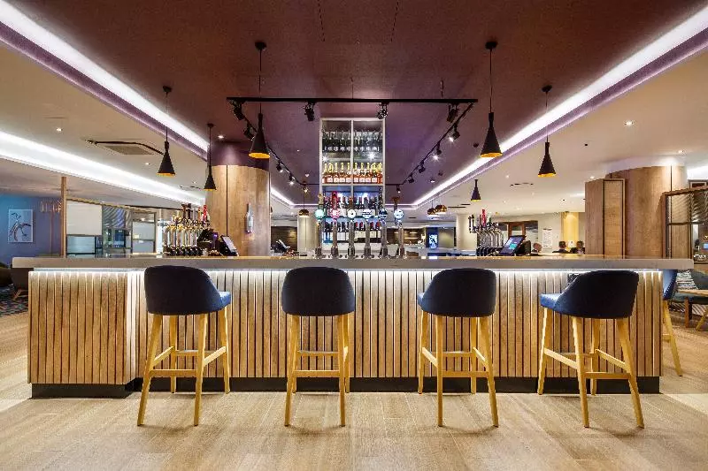 Отель Holiday Inn London Heathrow M4jct.4