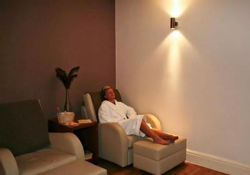 Mercure Manchester Norton Grange Hotel & Spa